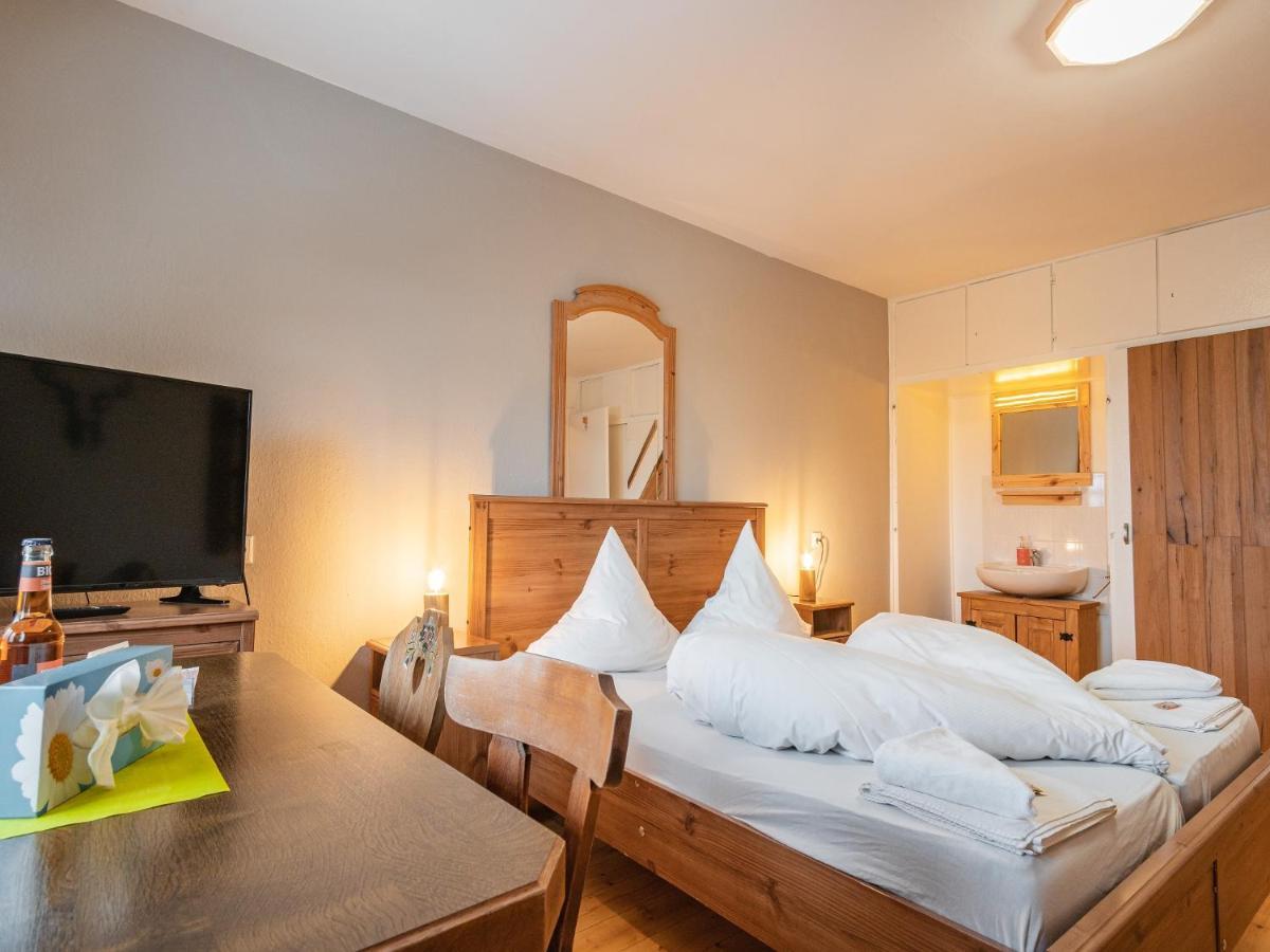 Hostel - Ron'S Guesthouse Oberstdorf Exteriér fotografie