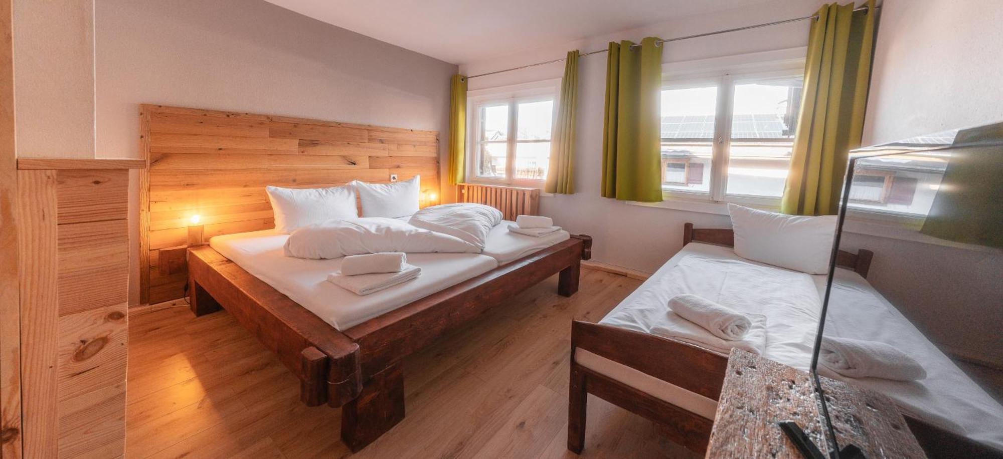 Hostel - Ron'S Guesthouse Oberstdorf Exteriér fotografie